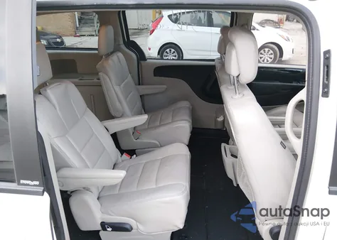 2013 Dodge Grand Caravan Sxt from USA, damaged, VIN 2C4RDGCG0DR642131